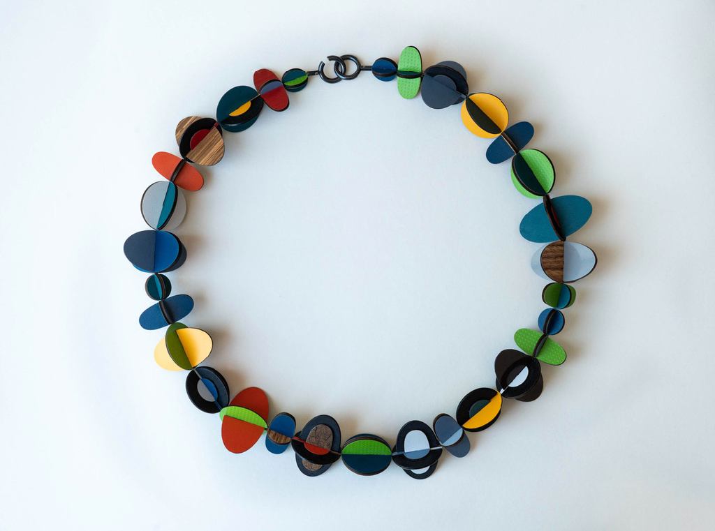 RHannon_PinWheelNecklace