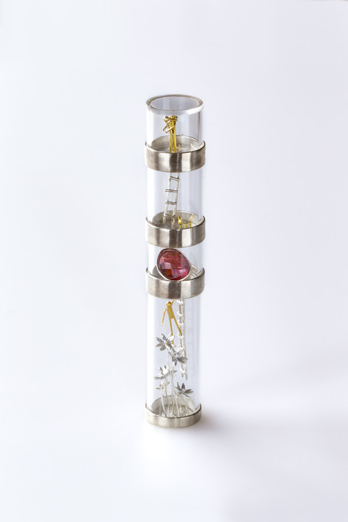brooch_2