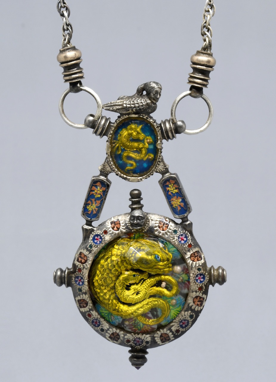 elird-necklace-1-front