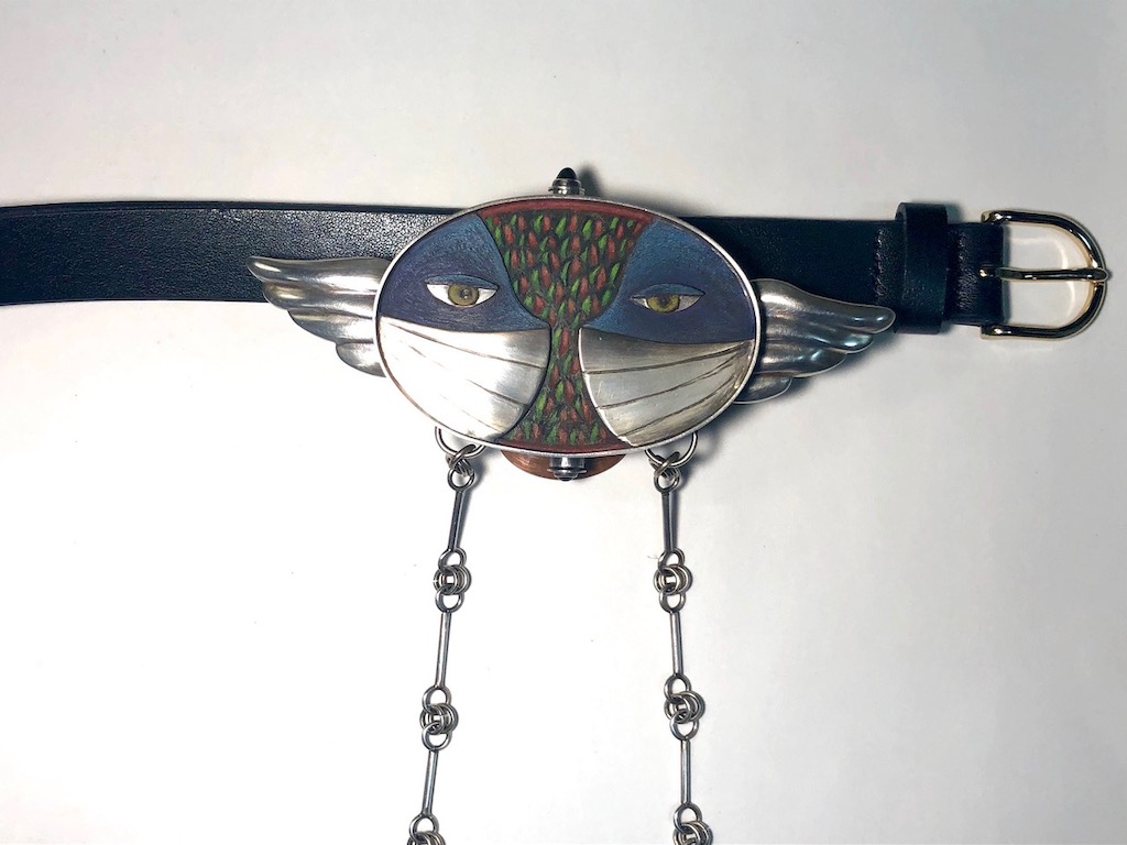 mdasilva_detail-of-traveler