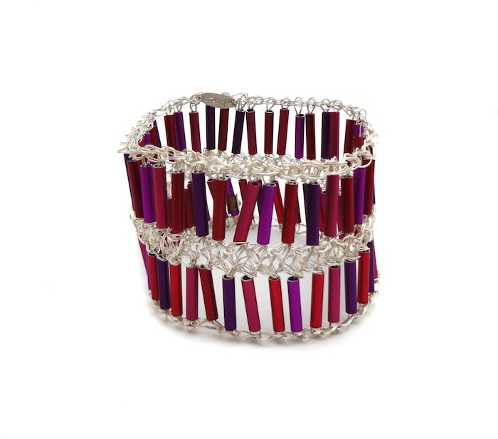 AFisch_Bracelet_PinkAndPurple_Tube