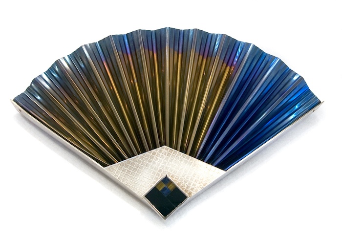 AFisch_Brooch_FanBrooch1