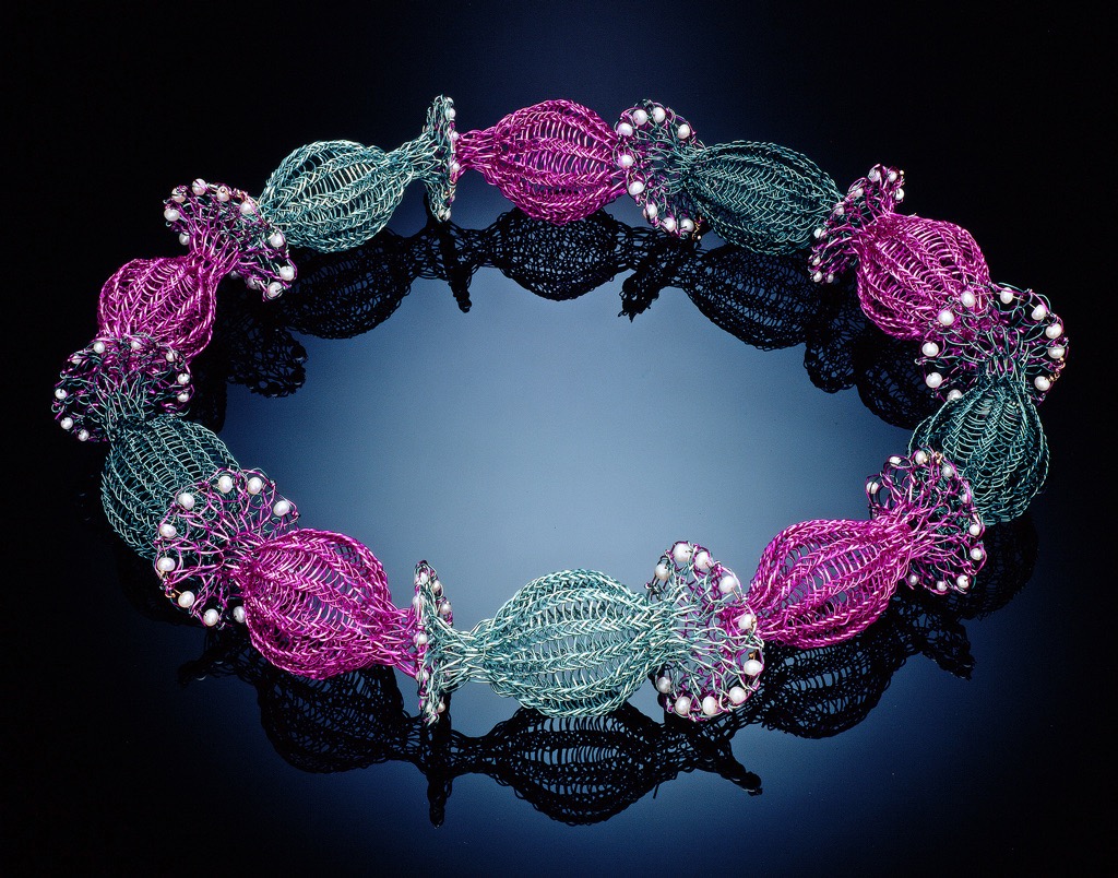FischA_Necklace_Pink&amp;Green&amp;Pearls.jpg