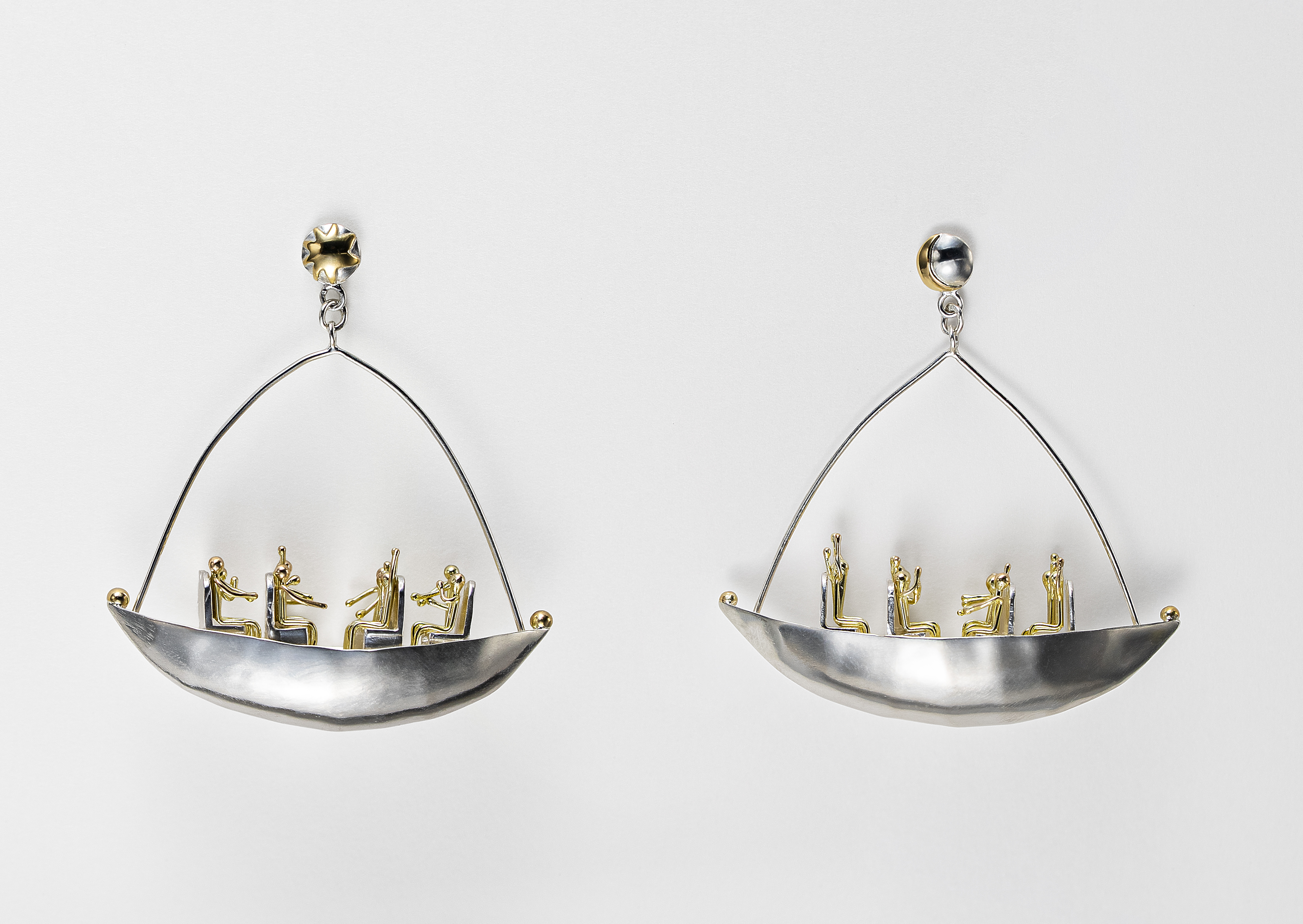 smallswingingships