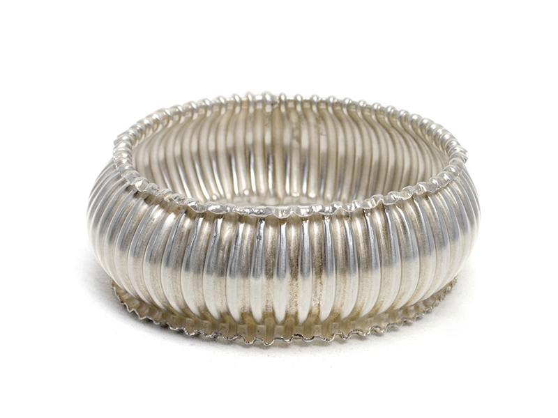 EidC_Bracelet_Oomph_w.jpg EidC_Bracelet_Oomph_w.jpg