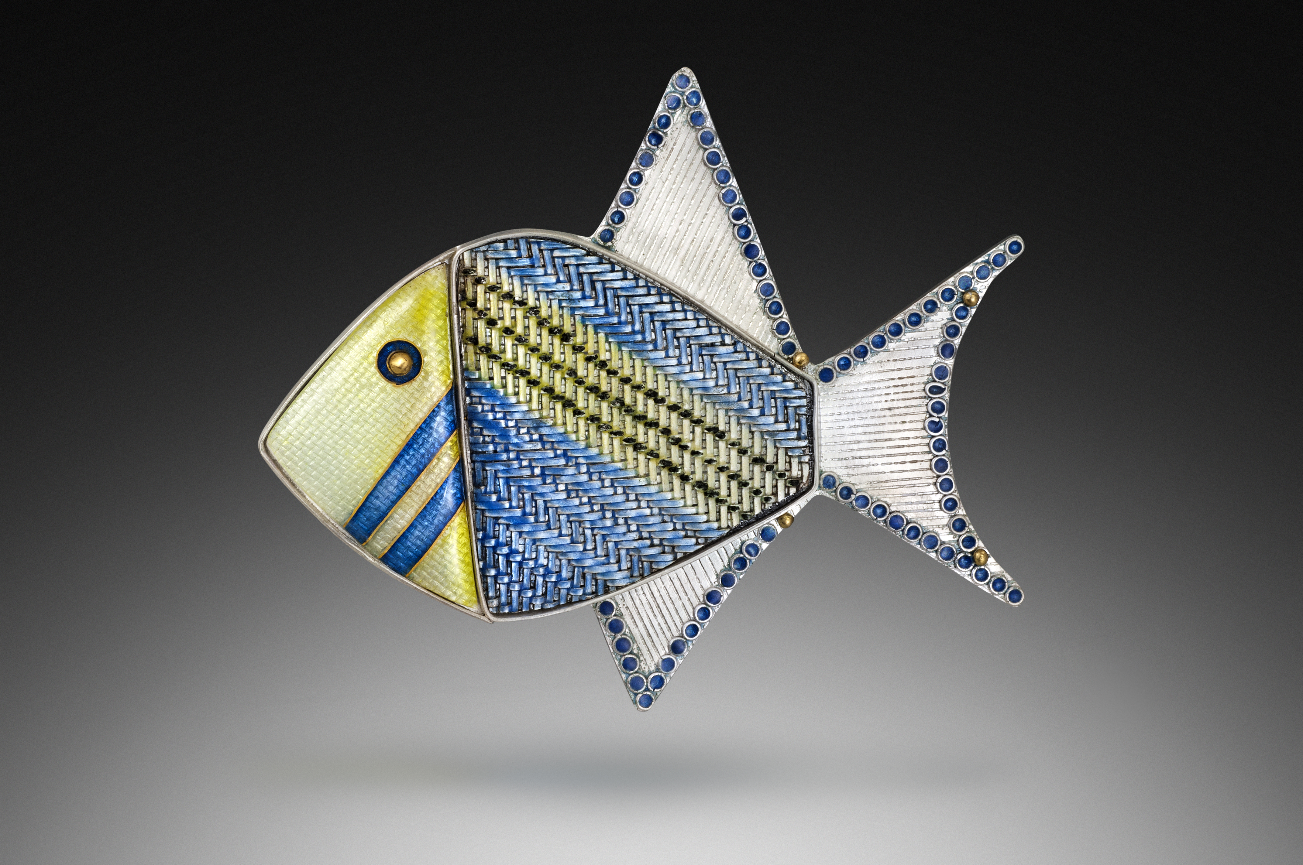 QUEEN-TRIGGERFISH