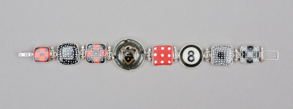 BarrD_Bracelet_LuckyBet_1.jpg BarrD_Bracelet_LuckyBet_1.jpg