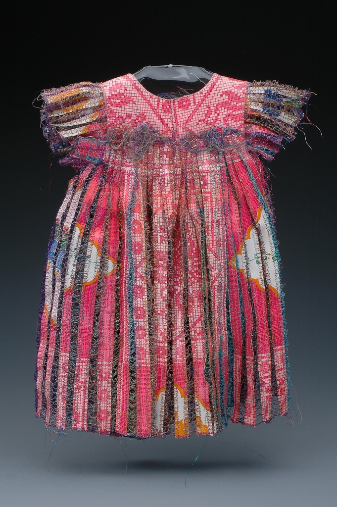 02-MarderD_OilclothDress(forJoanie)_SewnMexicanOilcloth_Size2.jpg