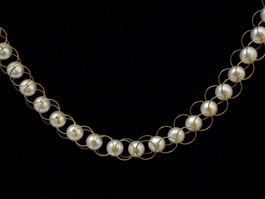SonobeE_Necklace_N104.JPG