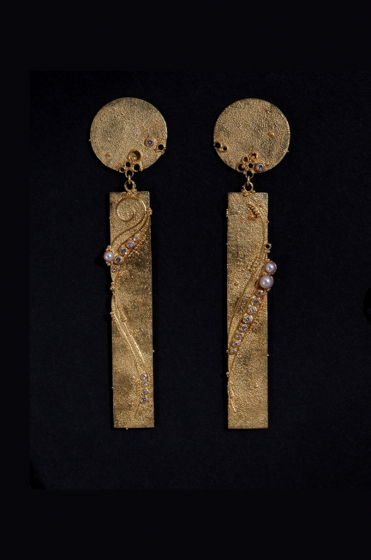 FlockingerG_Earrings_704_w.jpg
