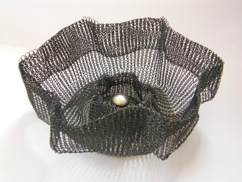 BehrensH_Basket21_KnittedOxidizedSilver.JPG