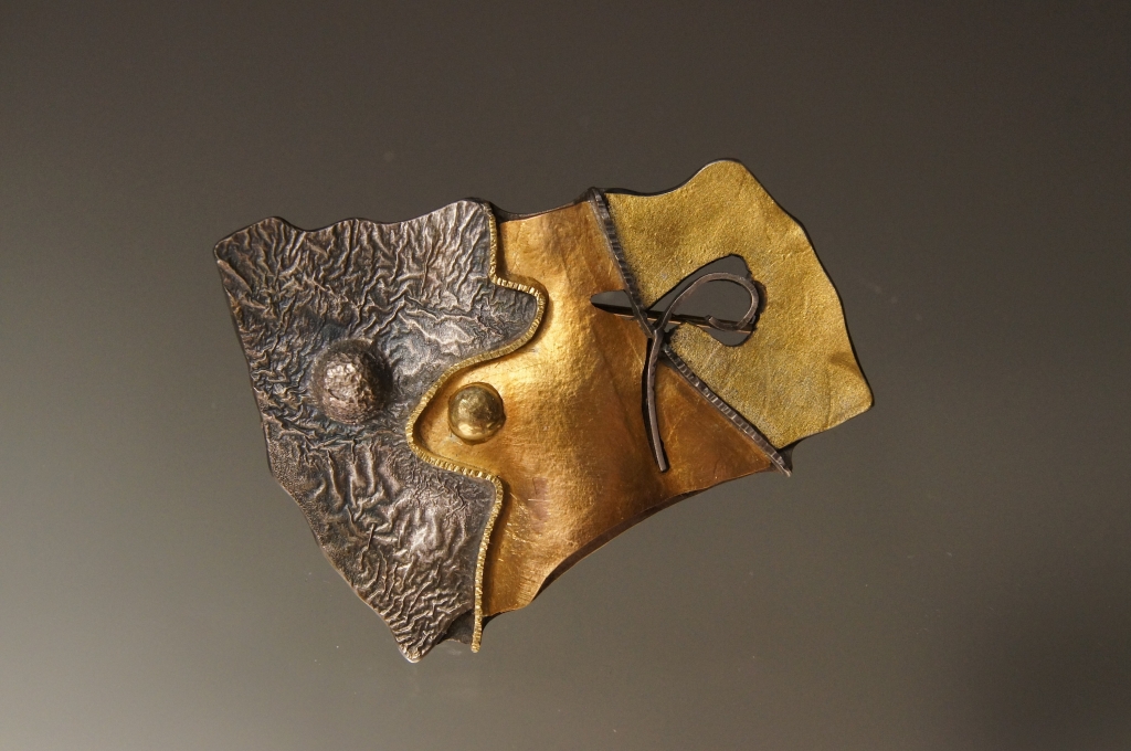O'ConnorH_13_Brooch_18kRedYellowGold-Silver.jpg