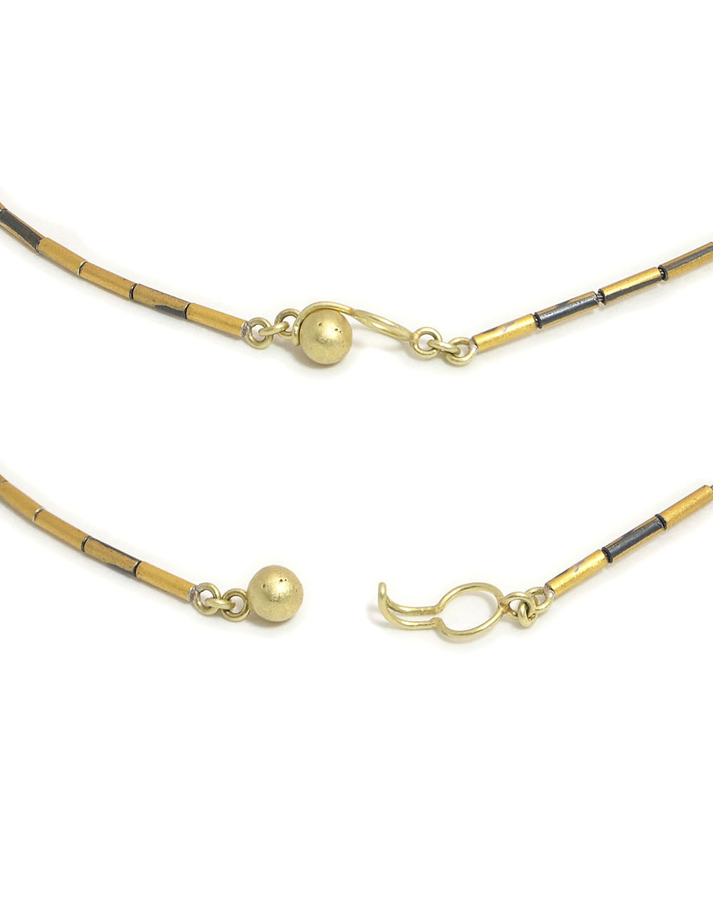 OConnorH_Necklace_Lapis_Detail_w.jpg