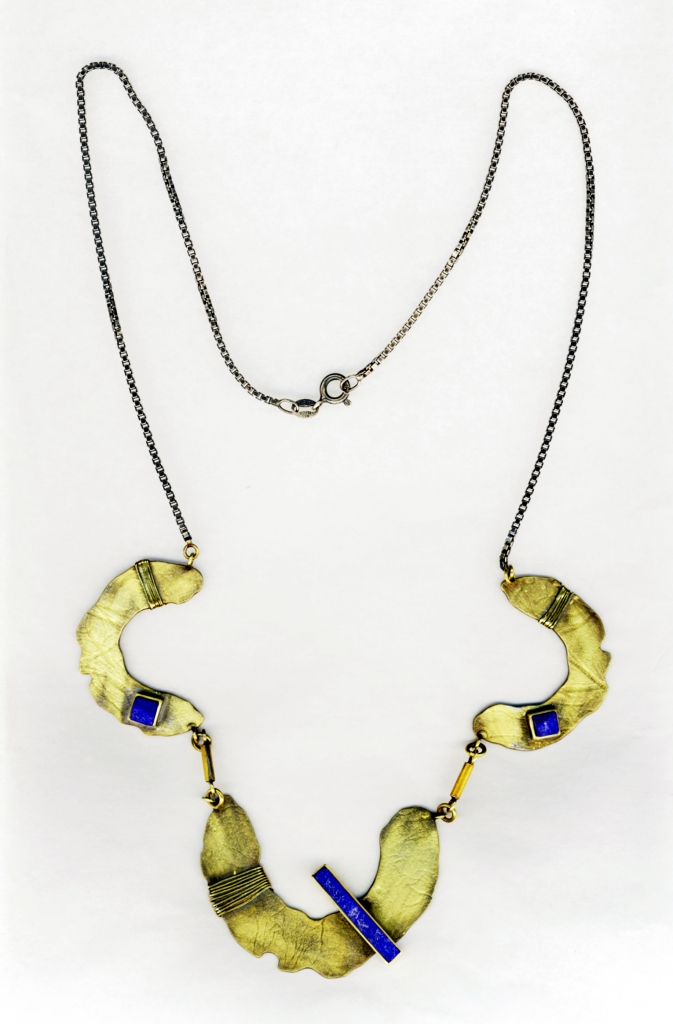 OConnorH_Necklace_Lapis_Gold.jpg