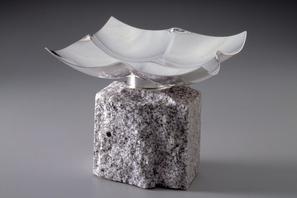 4 Jack da Silva - Dish with Base - Photo M. Lee Fatherree.jpg