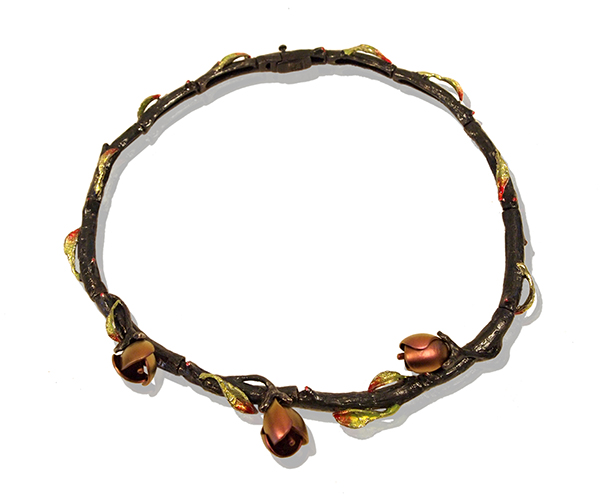 MarinJ_TheLadyoftheBushes_Necklace_2014_sm