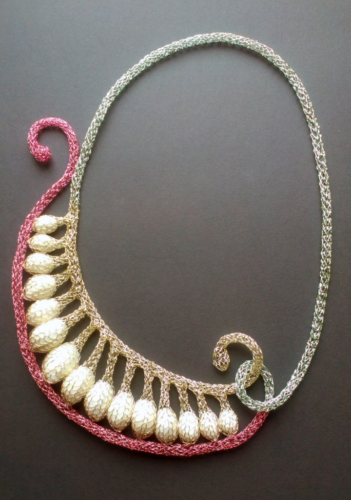 SperkovaB_Floral_Necklace.jpg SperkovaB_Floral_Necklace.jpg