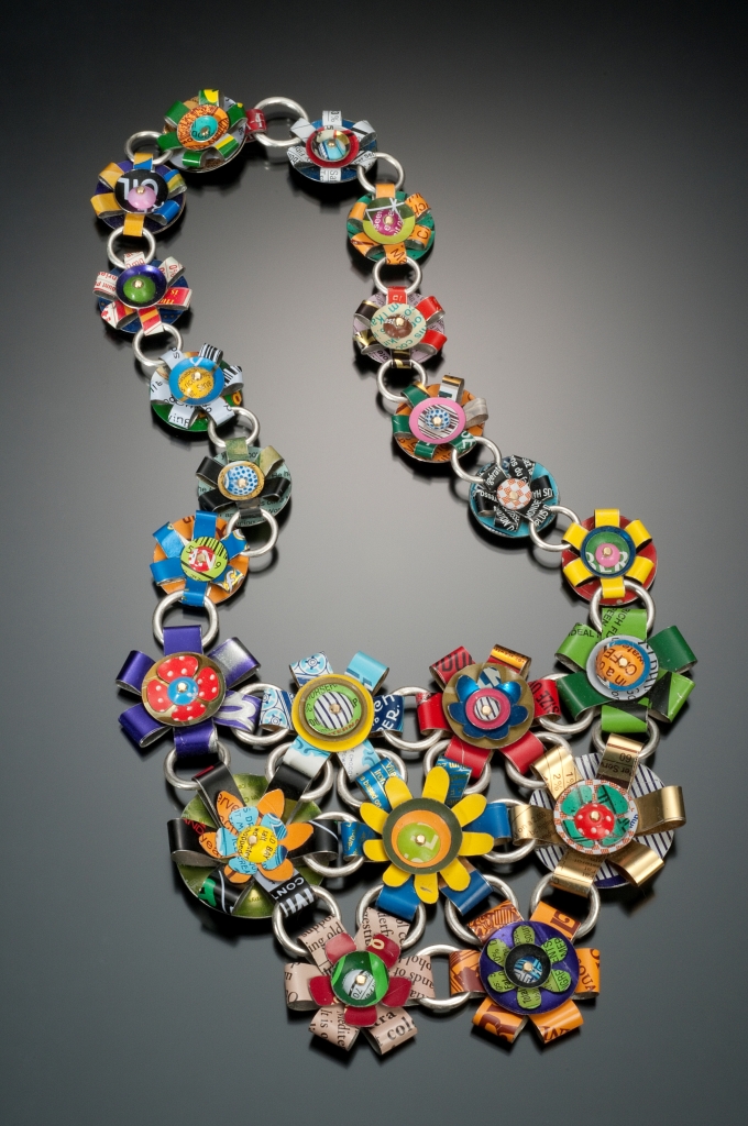 WieskeE_Garden_Necklace.jpg