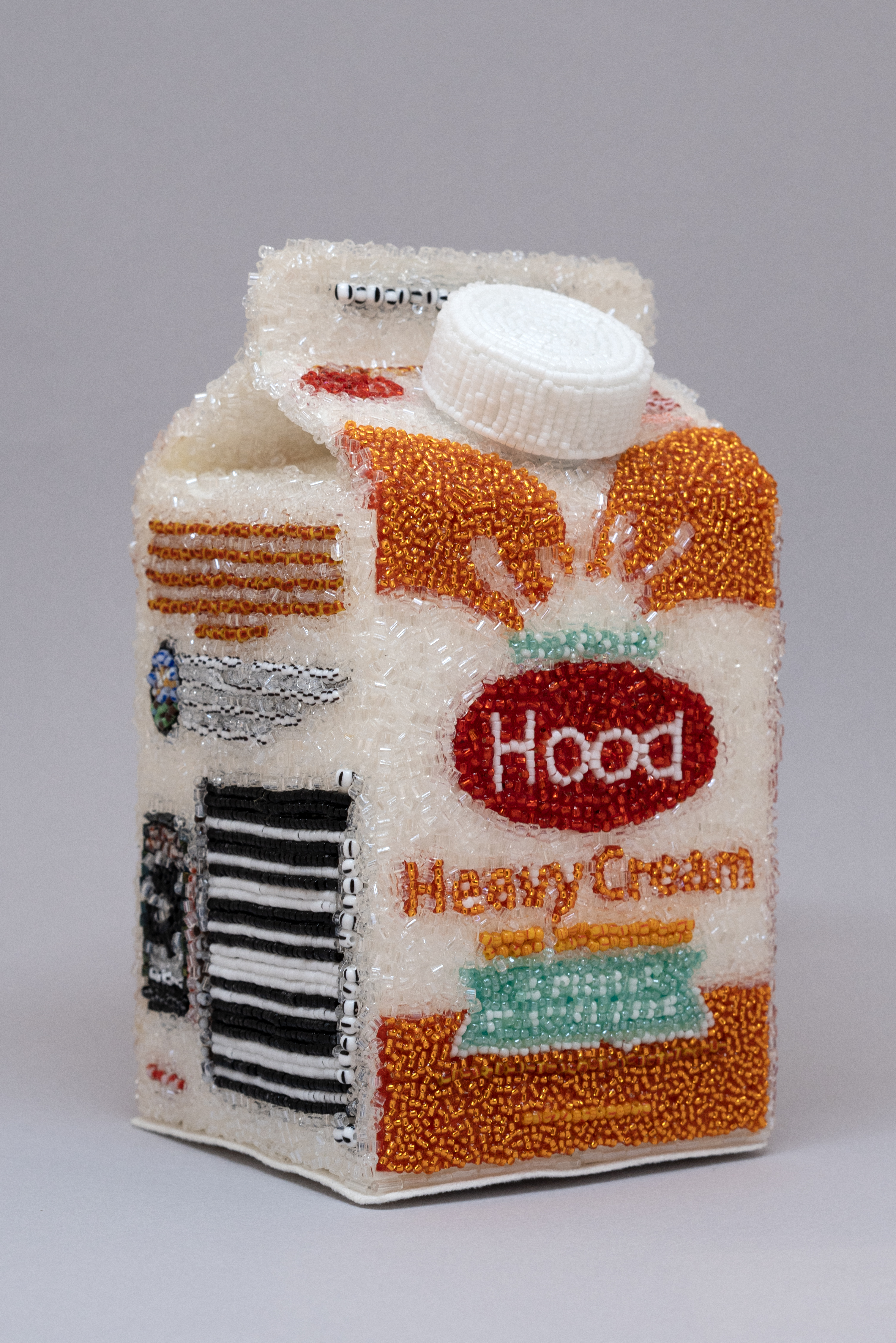 Dolack_hoodcream2