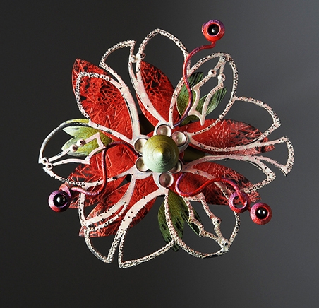ThreadgillL_25-11_Rosette_Brooch_CopperBrassPolymer_2011.jpg