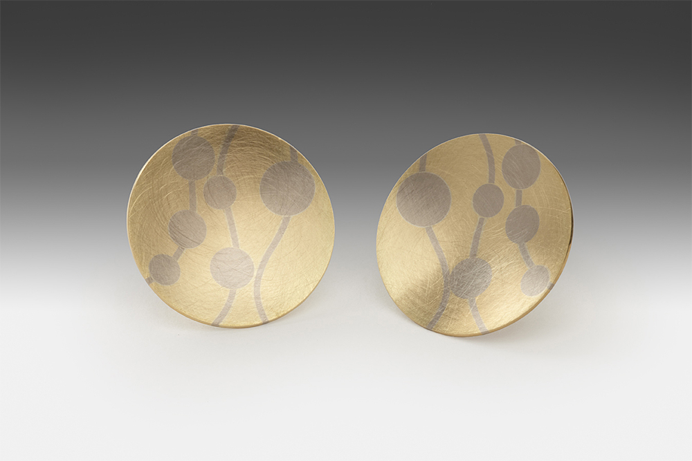 ONeillL_Earrings_Snowberry_Medium.jpg