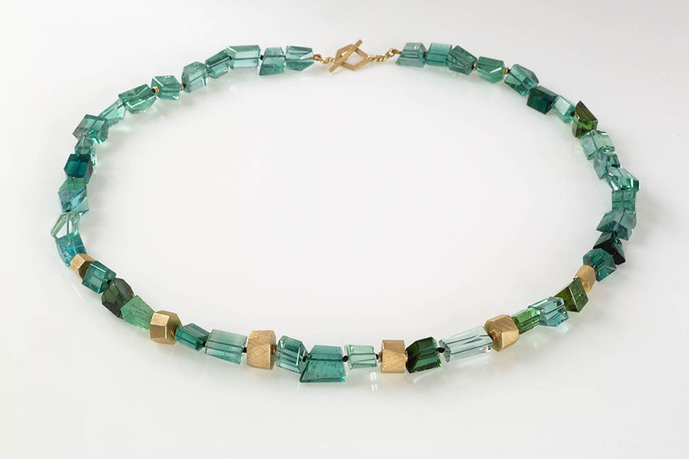 ONeillL_Necklace_18KYellowIndicoliteTourmalines_w.jpg