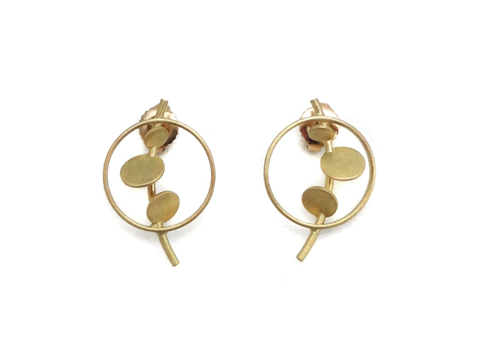 O'NeillL_Earrings_TumblingBlossom_Small_w.jpg O'NeillL_Earrings_TumblingBlossom_Small_w.jpg