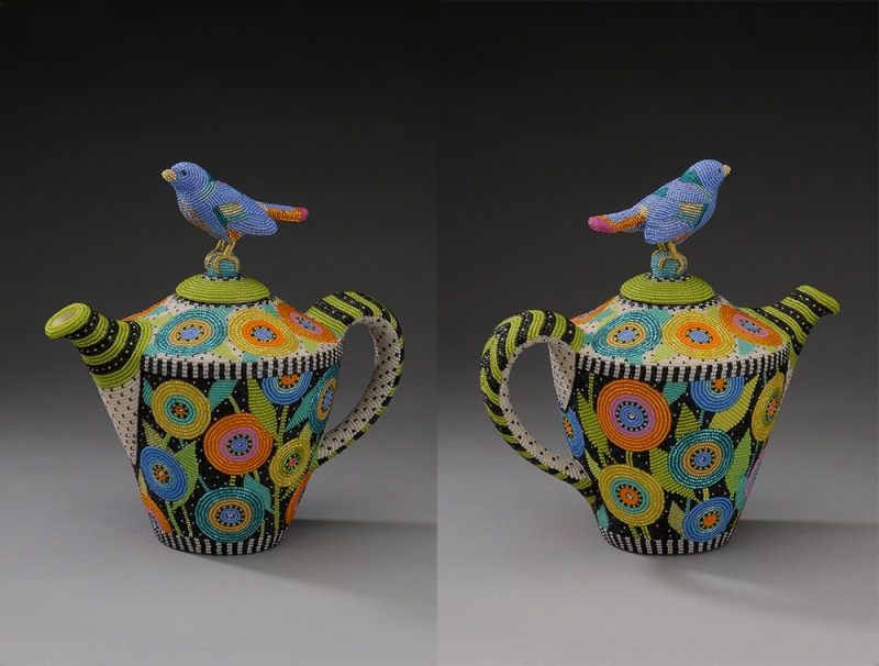 SauseleL_BlueBirdTeapot_w.jpg SauseleL_BlueBirdTeapot_w.jpg