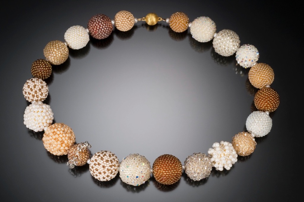 Tan_Necklace.jpg Tan_Necklace.jpg