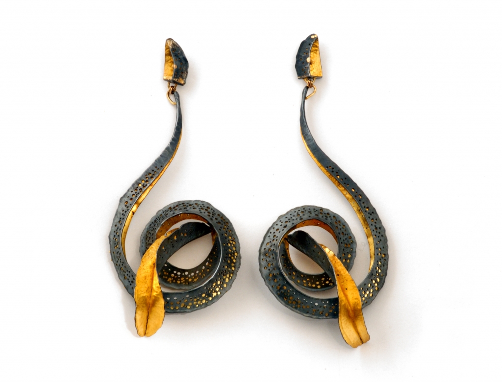 Art Nouveau earrings 9:2008.jpg Art Nouveau earrings 9:2008.jpg