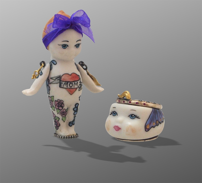 RIskM_Doll_Ring_FreakShow_TattooedLady_Side_w.jpg