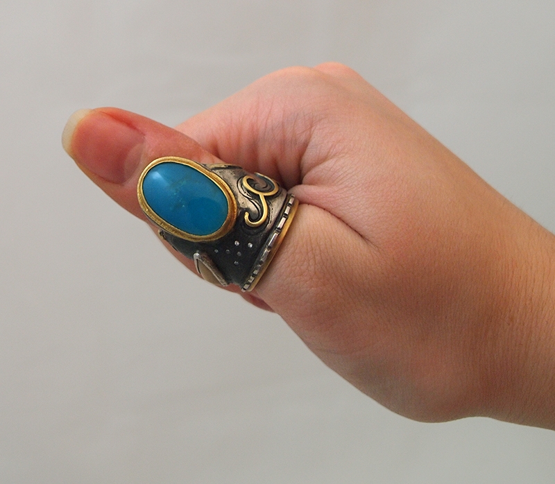 RiskM_Ring_MotherNature_Glacier_Worn_w.jpg