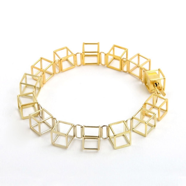 KumaiM_Bracelet_MK3_Cube_w.jpg