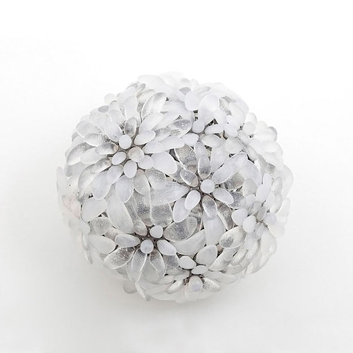KumaiM_Brooch_MK17_w.jpg