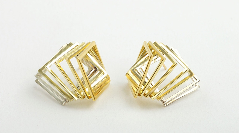 KumaiM_MK22_Earrings_w.jpg