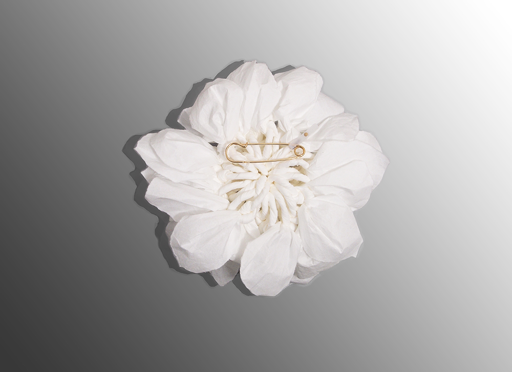 MomokoKumai_FlowerBrooch_Back.jpg
