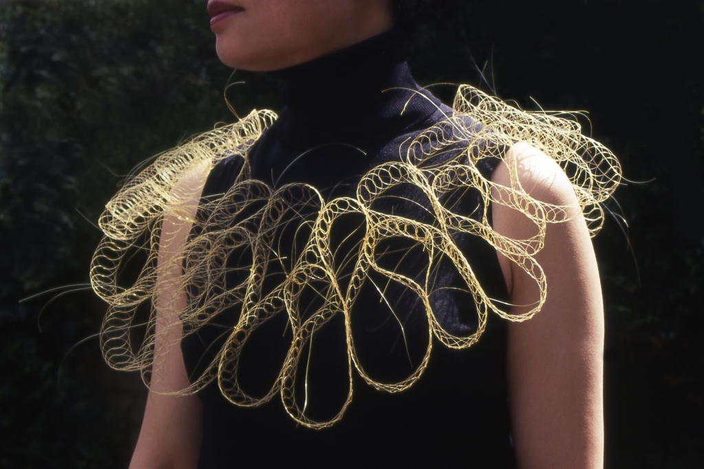 FokN_Necklace_GoldenRibbon.jpg