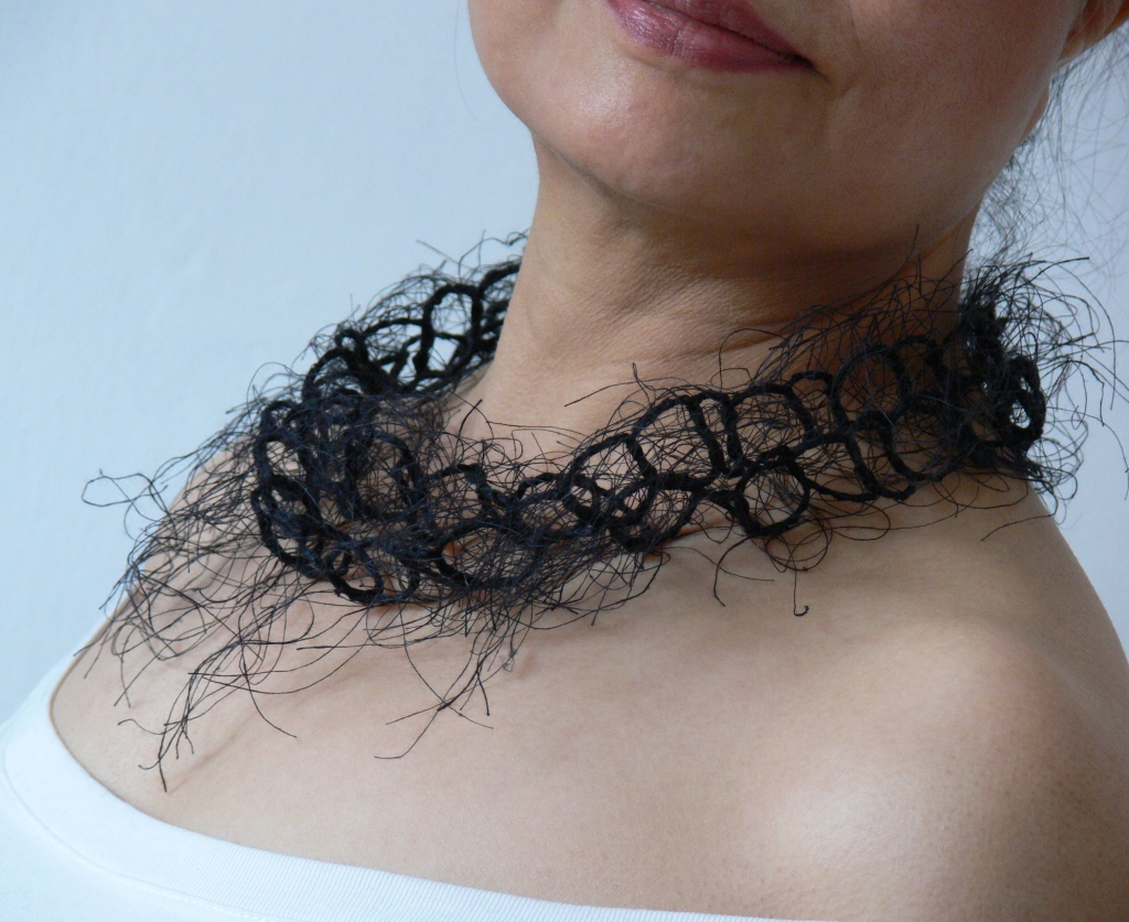 FokN_Necklace_BlackHaze.jpg