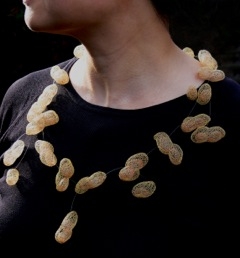 FokN_Necklace_Peanut.jpeg