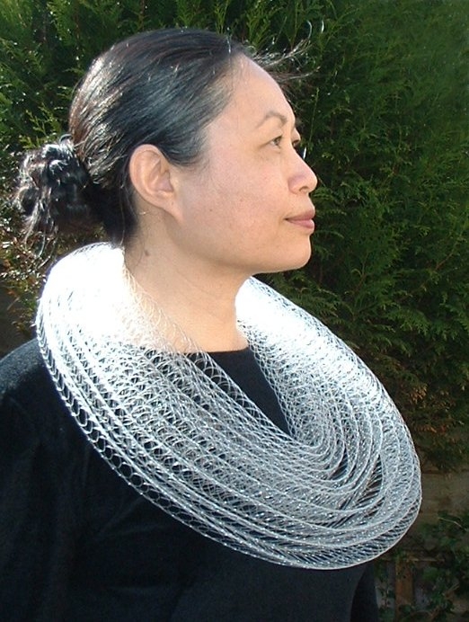 xFokN_Ranunculus_Neckpiece_Worn.jpg.pagespeed.ic.a5mVY1v6Yn.jpg