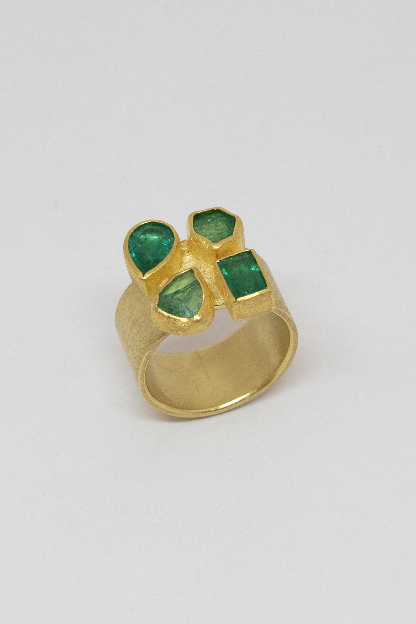 petraclass_quadgreenring2