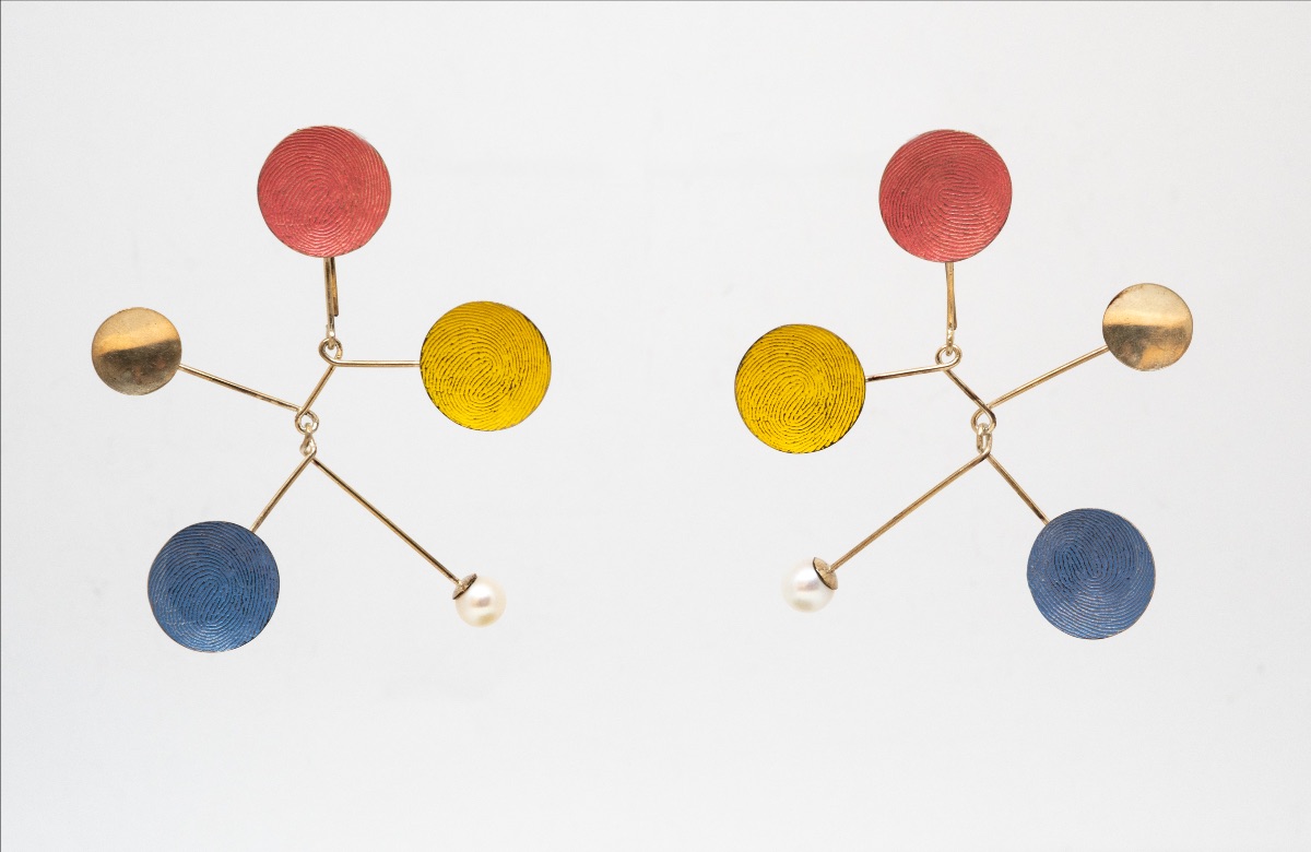 516bdca0-26fe-fab9-b507-5f07dac46409