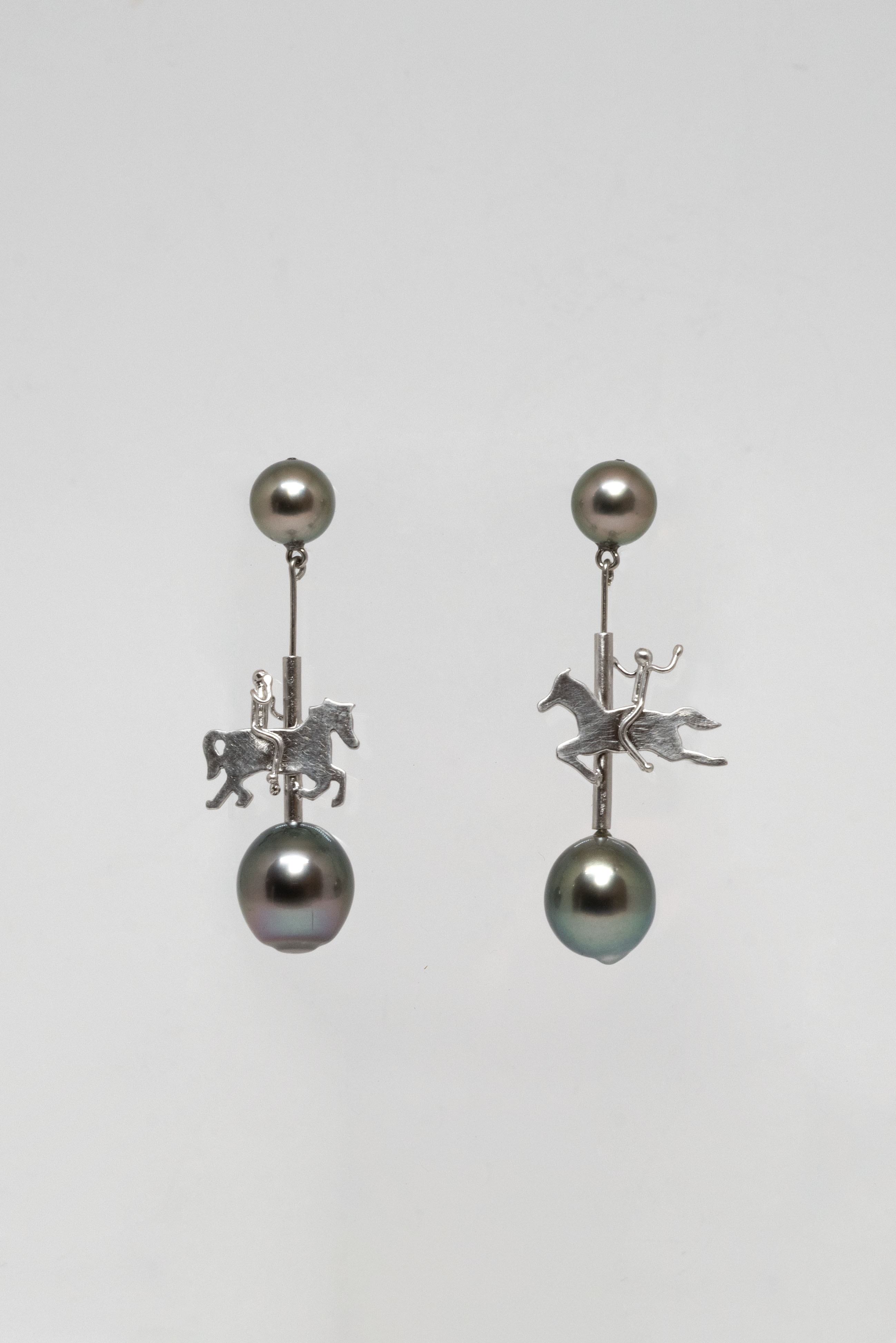 Carousel_Blackpearls