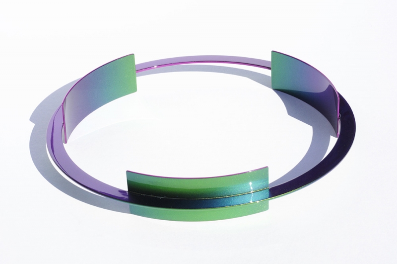 Thiewes_Necklace_417_Slipstream_w.jpg Thiewes_Necklace_417_Slipstream_w.jpg