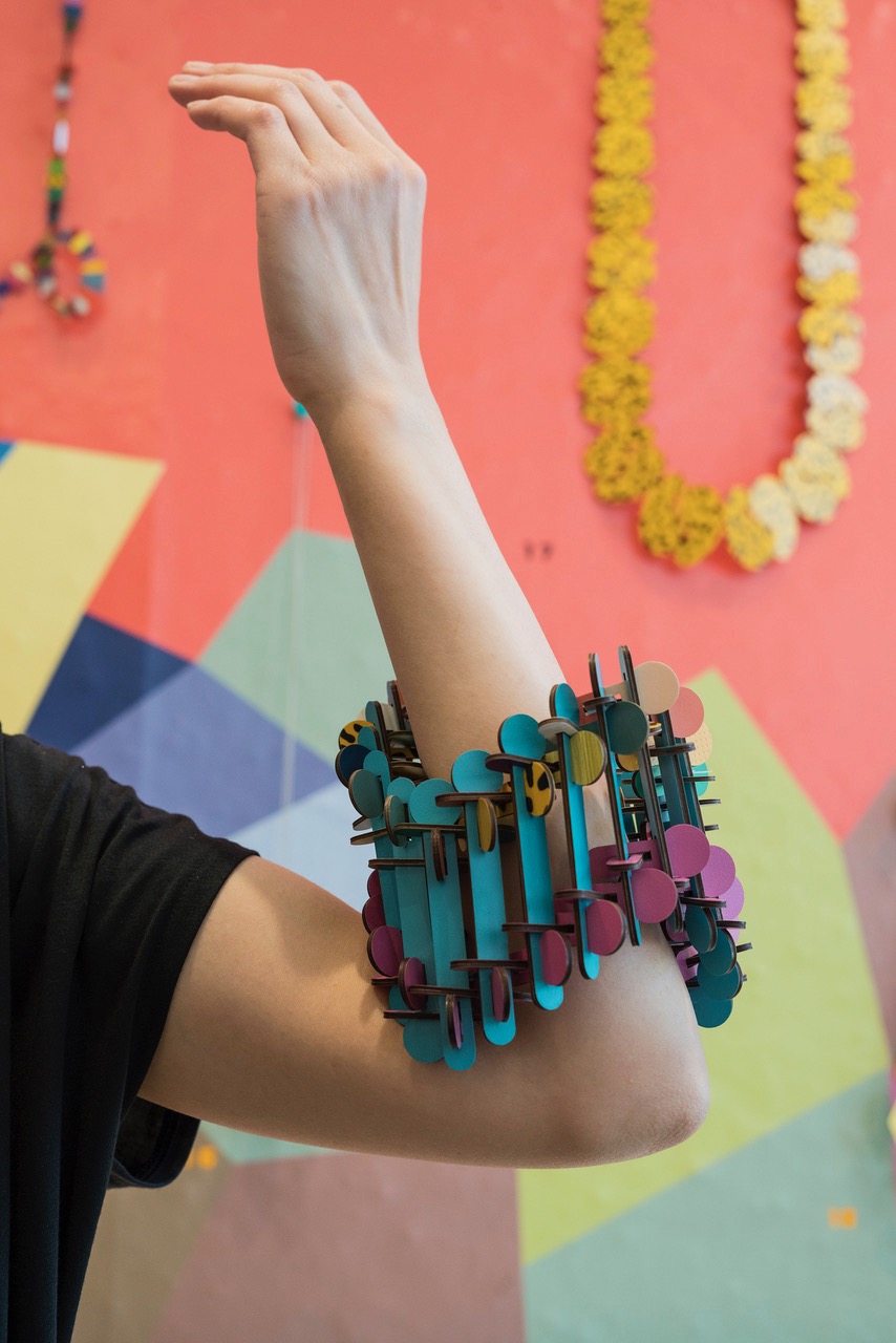 CrownofthornsBracelet.jpg CrownofthornsBracelet.jpg