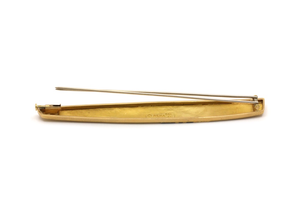 KoopmanR_Brooch Long Back 2.jpg