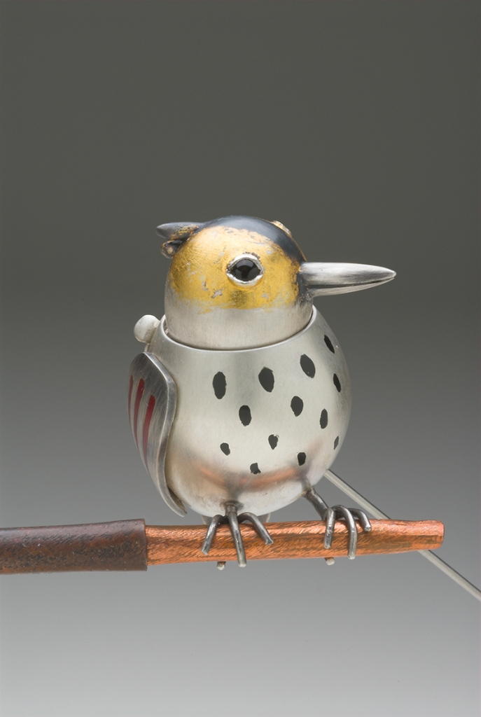 TaniguchiR_Brooch_Kingfisher_PhotoJoëlDegen.jpg