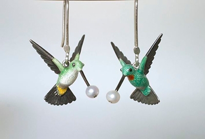 TaniguchiR_EarHummies.jpg TaniguchiR_EarHummies.jpg