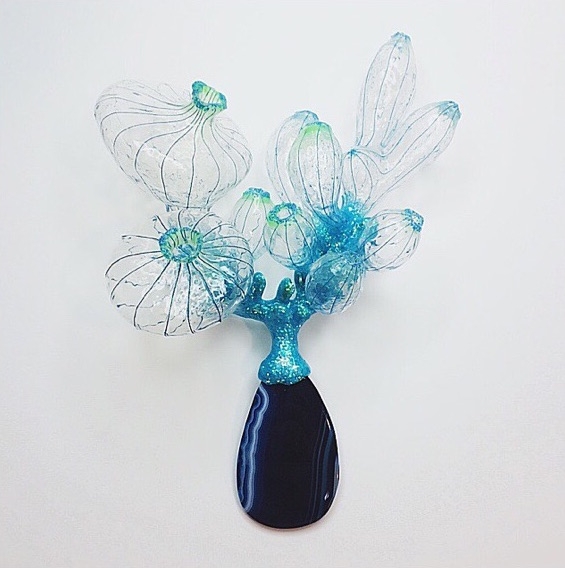 KwonS_Brooch_IntheRain3ASilentNight.jpg