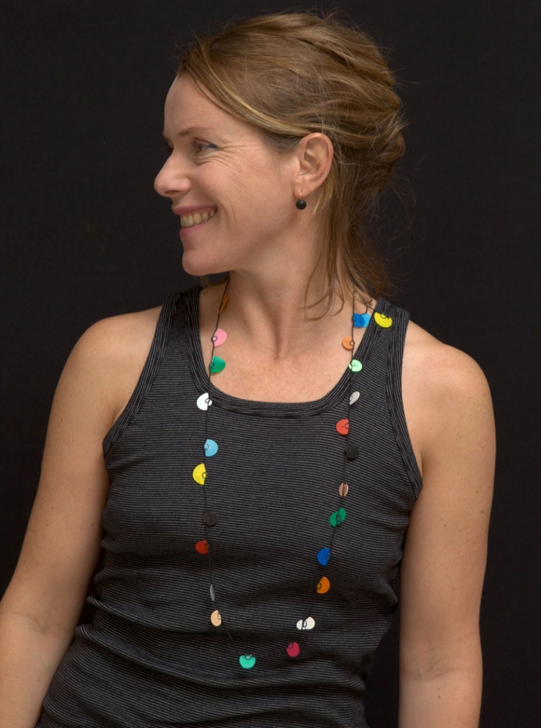 EnochS_Necklace_Looping_Worn_w.jpg EnochS_Necklace_Looping_Worn_w.jpg